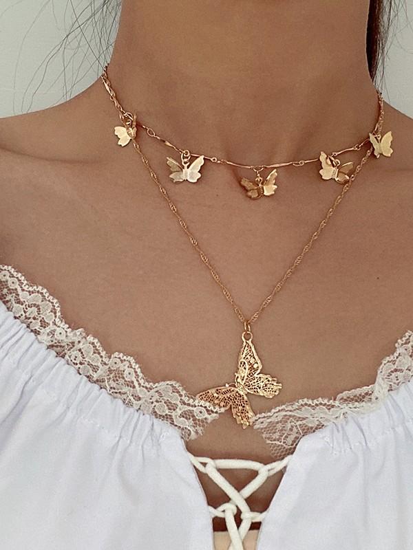 Vintage Wild Cutout Butterfly Pendant Necklace
