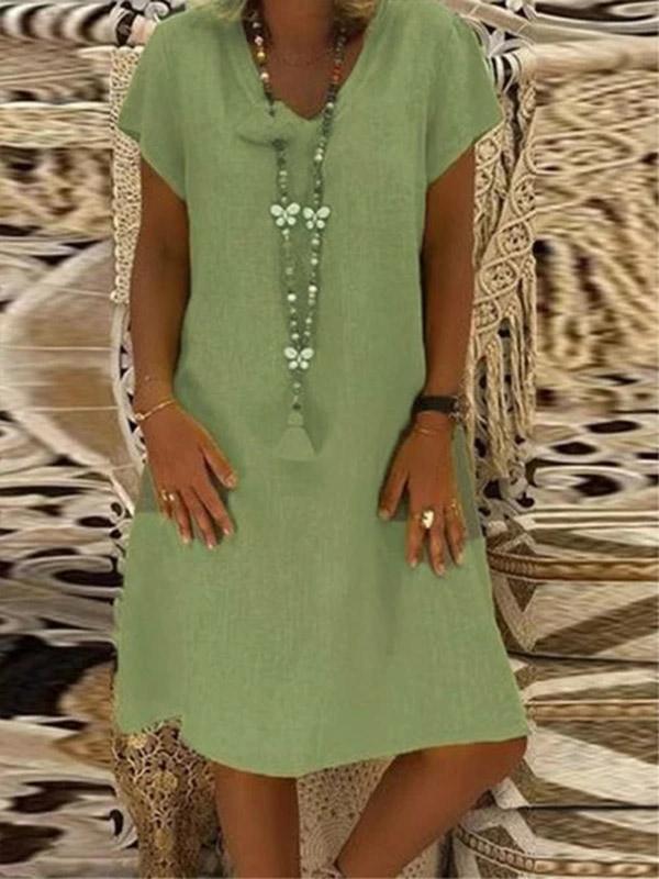Solid color short sleeve V-neck dress
