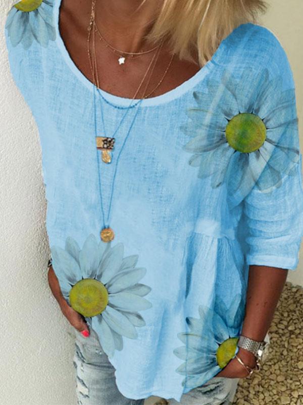 Women's Daisy Print Crew Neck Shirt
